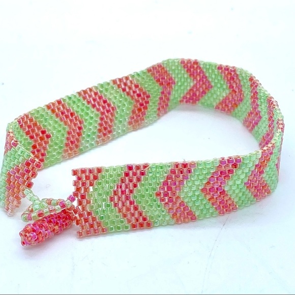 Peyote Stitch Handcrafted Traditional Beadwork Bracelet - Picture 5 of 7